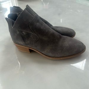 Universal Thread show